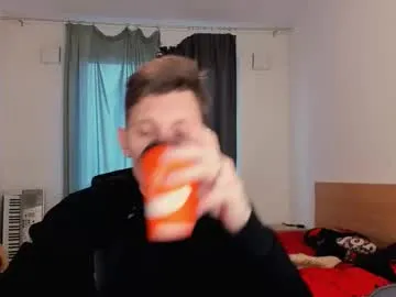 Freechat kevin_hornyyy on Chaturbate