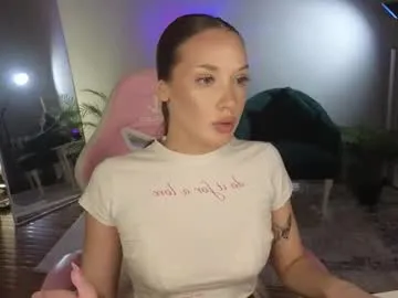 kimmeow_ — Goal: Party party yeah #natural #young #bigass #bigboobs [4444 tokens remaining]