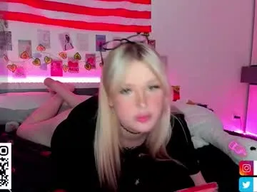 Freechat krisi_myrr on Chaturbate