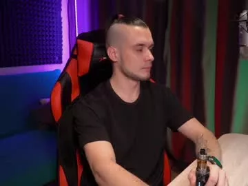 Group lazyasses on Chaturbate