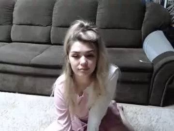 Freechat legenda_liya on Chaturbate