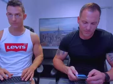 Freechat leoboyf4f on Chaturbate