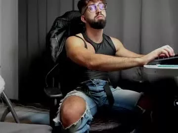 Freechat liamaesthetic on Chaturbate