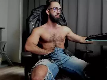 Freechat liamaesthetic on Chaturbate