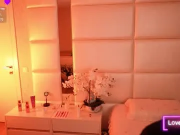 lilly_colins on Chaturbate 