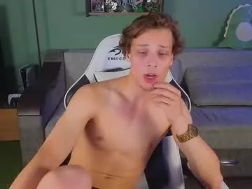 lilteddyboy on Chaturbate 