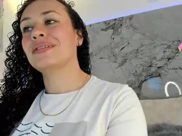 liz_holmes — I'll make you lose control  33-23-33Tip = make this MILF moan #bigpussylips #mature #bigclit #smalltits #squirt