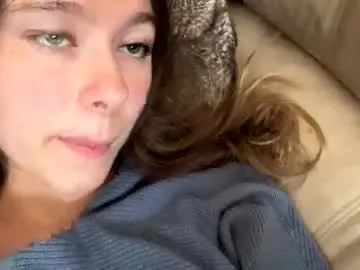 Private lucy12821 on Chaturbate