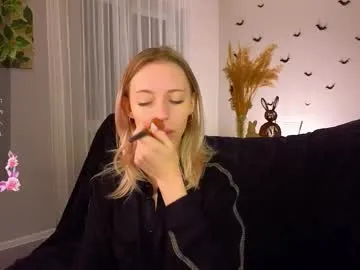 lunariabliss — GOAL:  Slap ass X 8  Hello everyone, I'm Kelly! I'm a #teen, and I love play with #lovense. I'm #18 years old, and I have #bigboobs and a #skinny body. [14 tokens remaining]