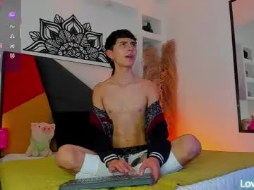 Freechat maiky_cooper on Chaturbate