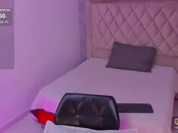 Freechat maxxxine_ on Chaturbate