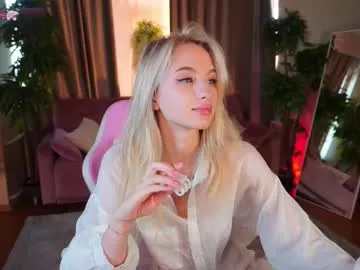 Freechat mickeydior on Chaturbate