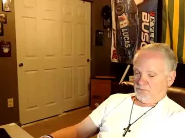 Freechat midwestdad09 on Chaturbate