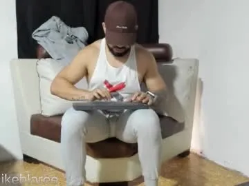 mikeblaree — GOAL: masturbation cum [0 tokens remaining] hi guys wellcome,let's have a great time mikeblaree hot