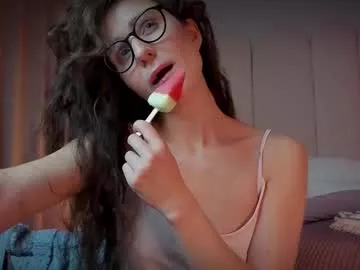 Away mira_kraviz on Chaturbate