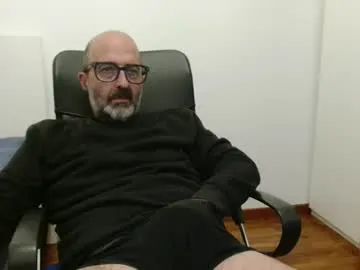 new_simi_74 — cum show #feet #daddy #uncut #hairy #mature #italian # [1200 tokens remaining]