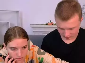 Freechat ollistiw on Chaturbate