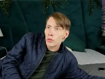 only_eric — I want you to punish me for all my bad thoughts, pushing me to the limit. #lovense #18 #gay #teen #young [2844 tokens remaining]