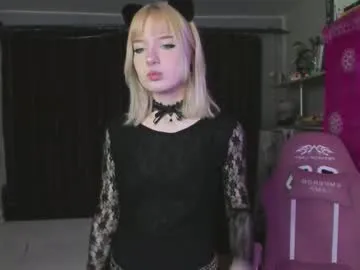 Private piginnya on Chaturbate