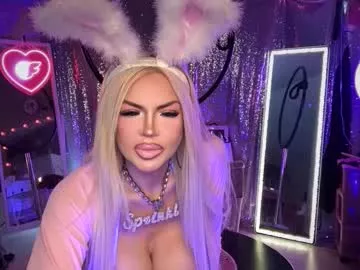 Freechat plasticfuckdoll on Chaturbate