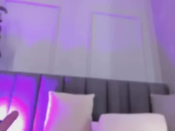 Freechat pollybabe_ on Chaturbate