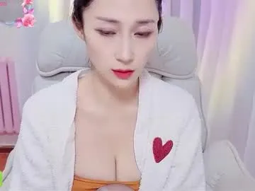 qiqi_mimi9900 on Chaturbate 