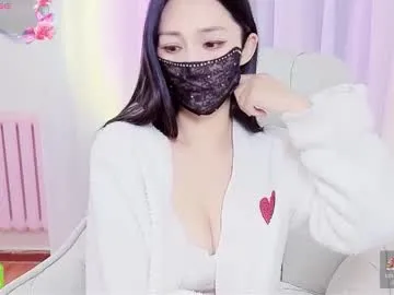 qiqi_mimi9900 on Chaturbate 