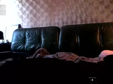 Freechat rainbowpony420 on Chaturbate