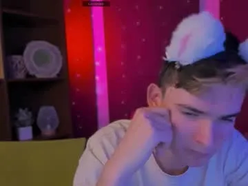 rico_steel — GOAL: dancing the macarena shirtless. [110 tokens remaining] Welcome to my room! #18 #teen #lovense #new #muscle