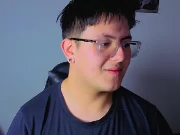 Freechat ryan_doretti on Chaturbate