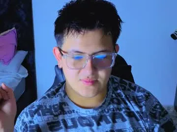 Freechat ryan_doretti on Chaturbate