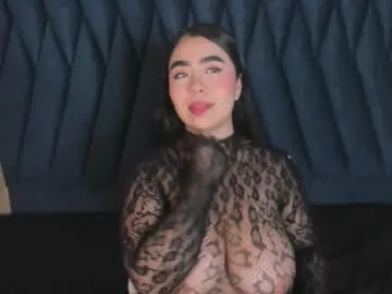 samy_grey01 — GOAL: SQUIRT SHOW [1424 tokens remaining] Welcome to my room! #bigtits #bigass #latina #tits #curvy