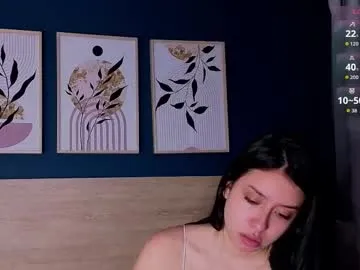 sarahmiler_ on Chaturbate 