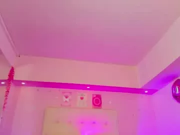 Freechat scarlett_dreamss7 on Chaturbate