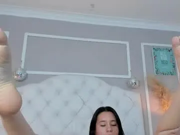 Freechat scarletttease_ on Chaturbate