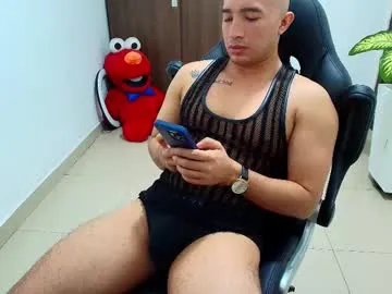 Freechat sebastian_oconnor77 on Chaturbate