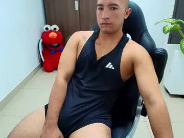 Freechat sebastian_oconnor77 on Chaturbate