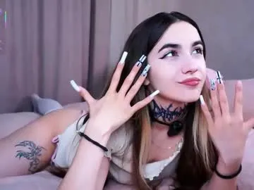 seeeyoubaby — GOAL: suck finger [22 tokens remaining] Great day, good mood, classic music #young #longhair #pretty #cute #sensual