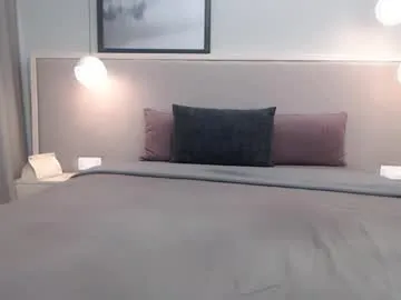 Freechat shy_schoolgirl_ on Chaturbate