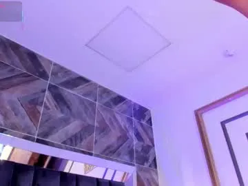 Freechat sierrataylor1 on Chaturbate