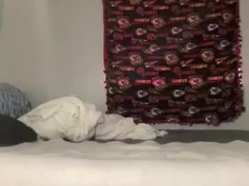 skarfos_babes from Chaturbate