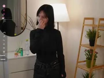 skyemcguire — GOAL: show my pink nipples) [387 tokens remaining] Hi guys! I'm Melissa! My favorite patterns - 44 77 88 222! #18 #new #shy #bigboobs #young