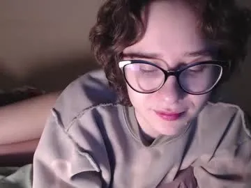 sunshinehella — take off top [299 tokens left] #bigclit #bigpussylips #sensual #friendly #hairy