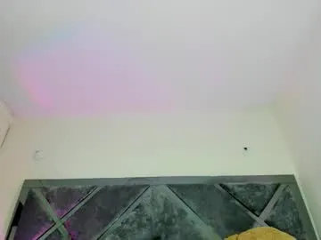 sweetsalome_01 on Chaturbate 