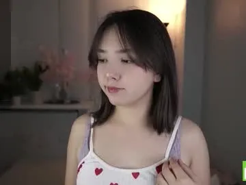 Freechat sweetyoops on Chaturbate