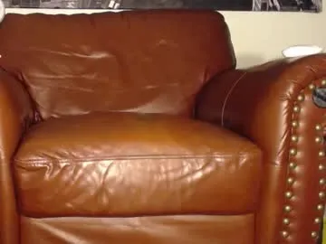 Freechat swolebbc on Chaturbate