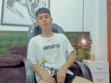 Freechat the_mark_king on Chaturbate