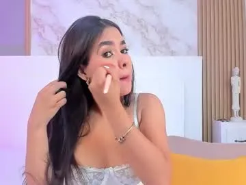 Freechat tianaglow4 on Chaturbate