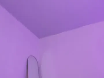 Private tinymoon_ on Chaturbate