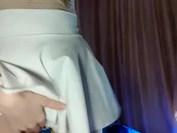 Freechat trioa on Chaturbate